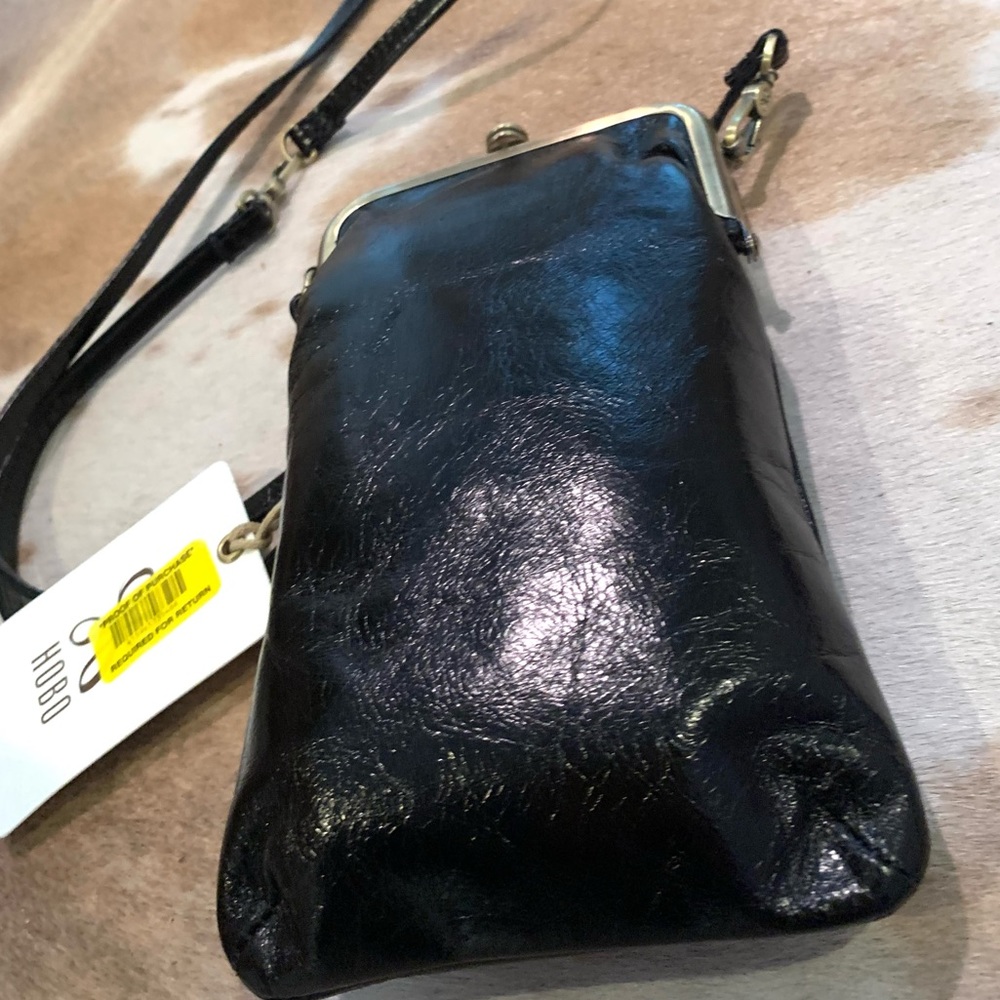 Hobo Melody Crossbody